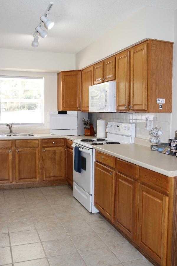 Hidden Sapphire-Apartment With Kitchen And Laundry レイクランド エクステリア 写真